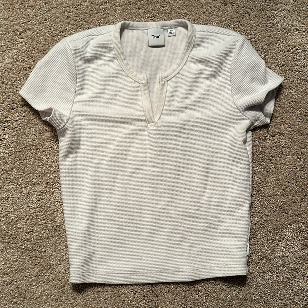 Aritzia Tna Cream Ribbed Crop Top